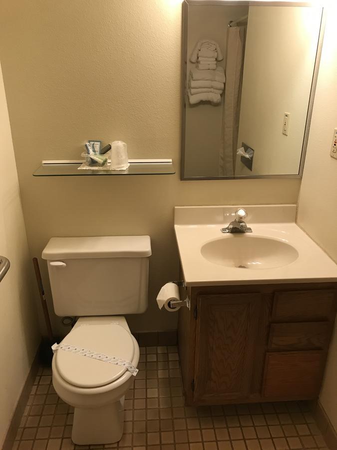 Exxon Quik Stop & Motel Wausaukee Luaran gambar