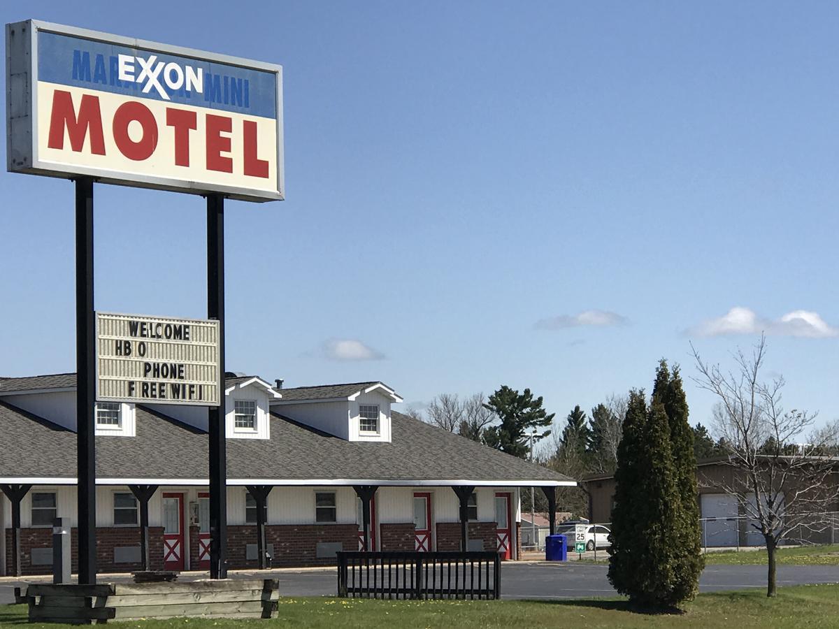 Exxon Quik Stop & Motel Wausaukee Luaran gambar
